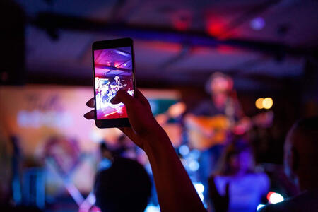 Presenting Derek O'Hara and Guests live Streaming for parties and private functions!